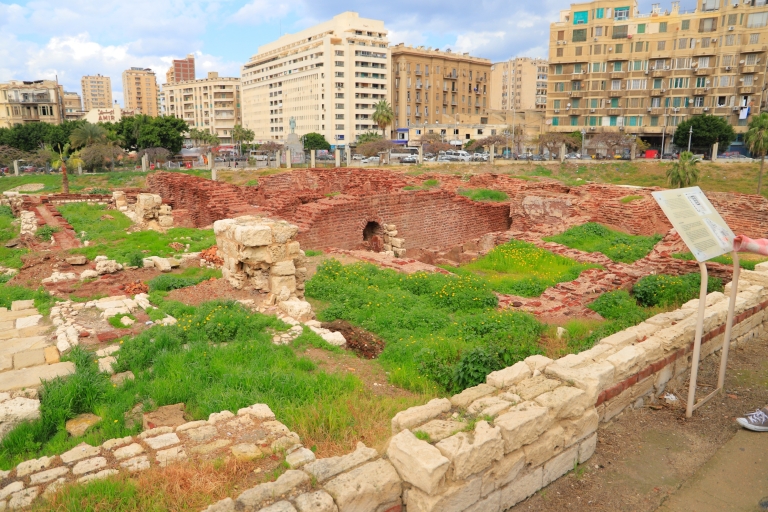 Ab Kairo: Ganztägige historische Alexandria-TourGruppentour ohne Eintrittskarten