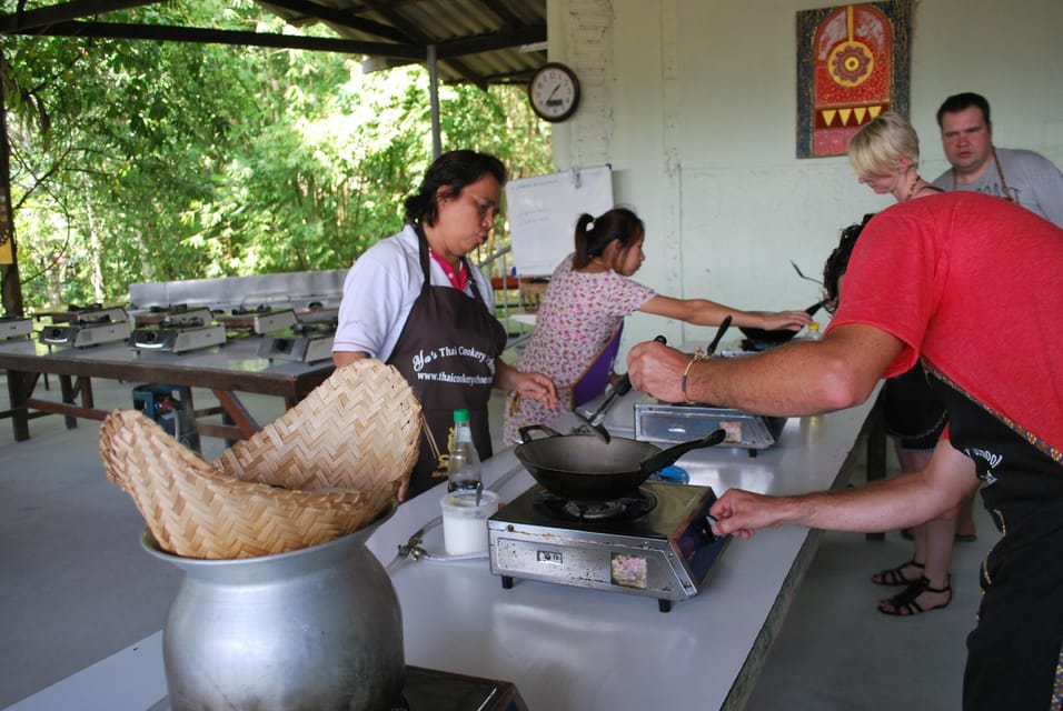 Krabi, cours de cuisine Ya's Cookery fin d'après-midi Thai Cooking Class - Hizvo