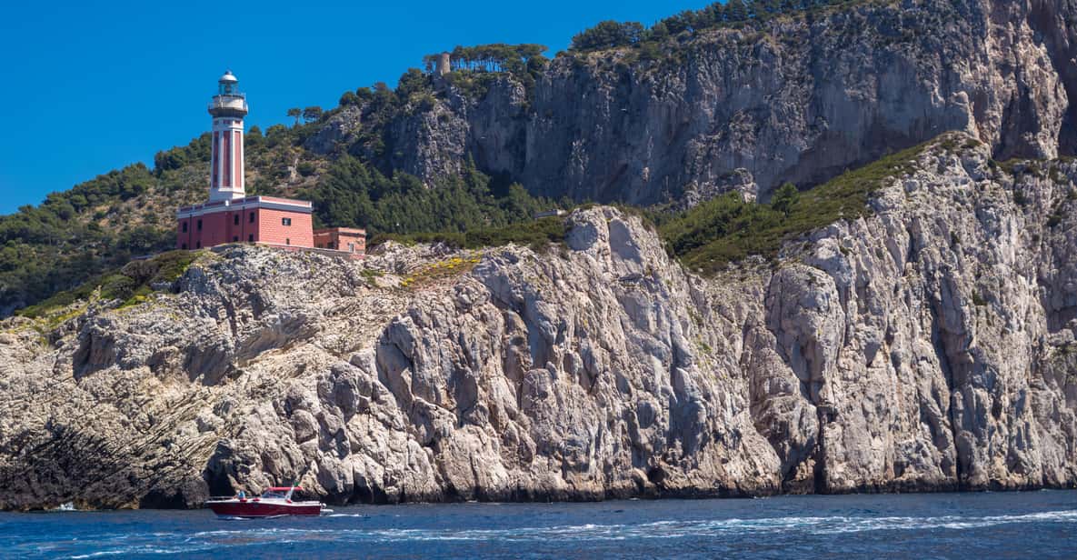 Afbeelding 2 van Van Pompeii/Castellammare/Vico Equense: Dagtocht Capri