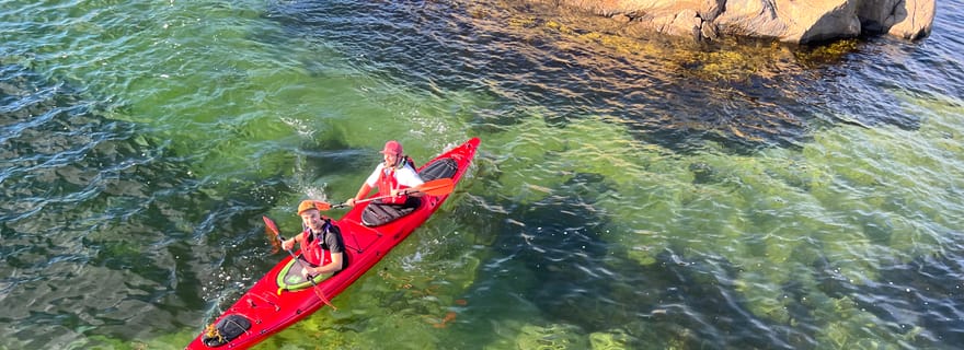 Færvik : Excursion en kayak de mer dans le parc national de Raet