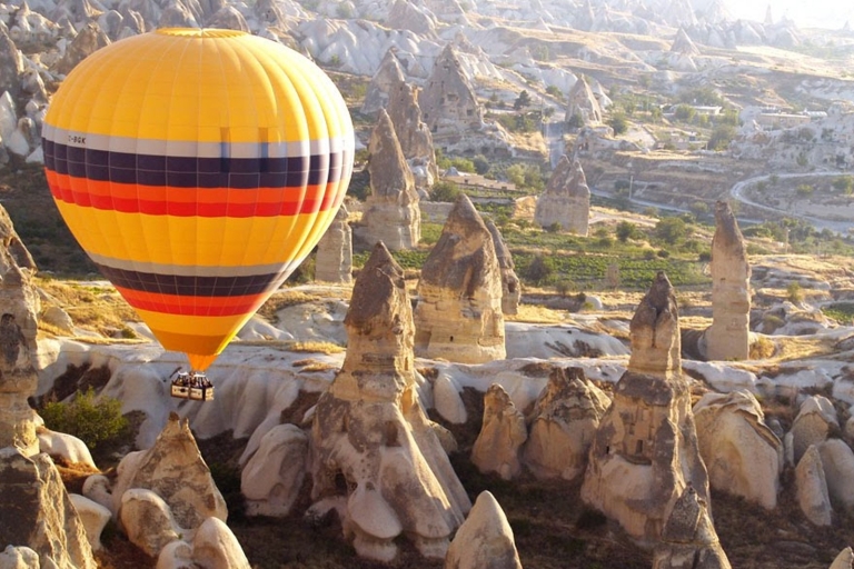 Cappadoce : Visite privée avec voiture et guideTOUR VERT ( Voiture et guide )