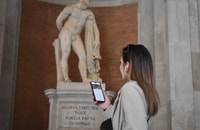 Caserta, Royal Palace Ticket und Zug oder Audio Guide Option - Housity