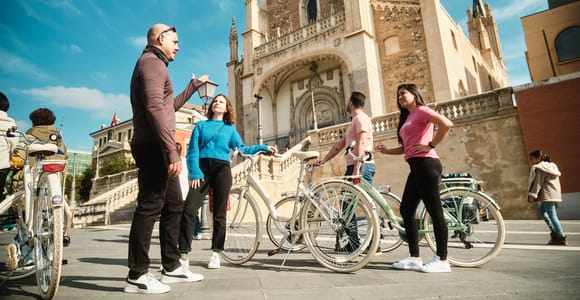 Madrid: Highlights Geführte Vintage Bike Tour und Tapas Option