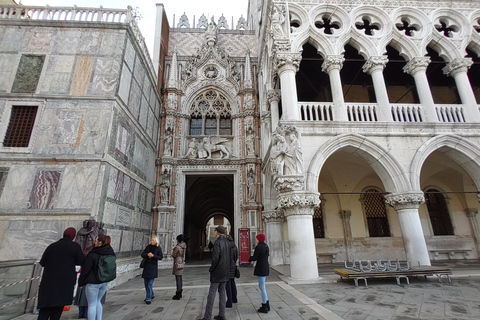 Venedig, Venedig Dogepalatset Guidad tur med valfri gondolturTur i liten grupp på engelska utan gondoltur