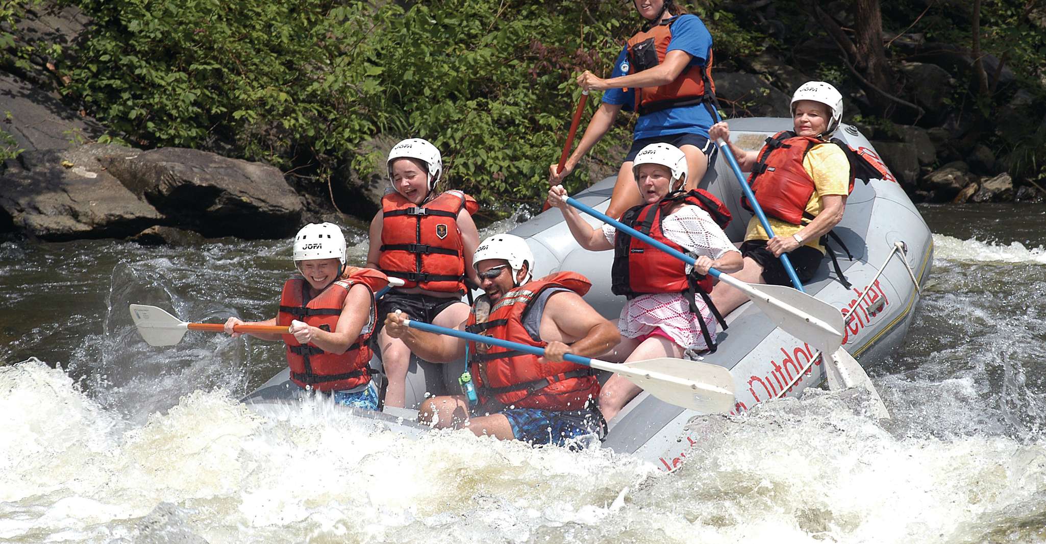 De Hartford, Upper Pigeon River White Water Rafting Tour - Hizvo