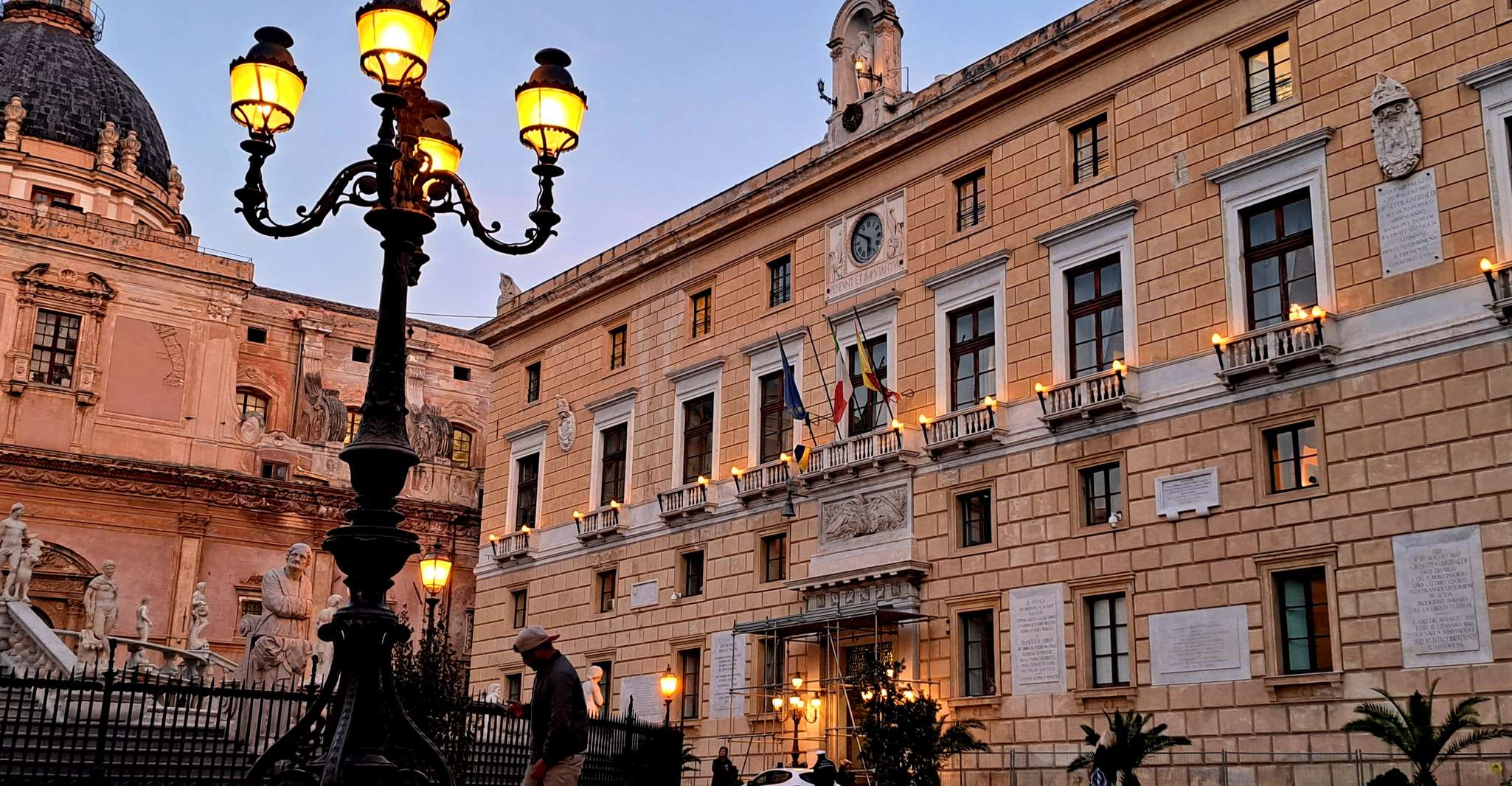 Palermo di sera, tour del centro storico - Hizvo