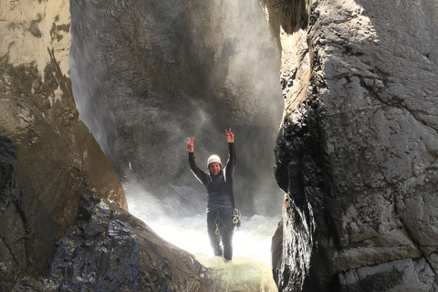 Banff: Canyoning för nybörjare halvdagstur