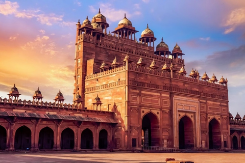 New Delhi: 2-Day Tour of Agra &amp; Fatehpur by Superfast TrainTour with 4-Star Hotel Accommodation