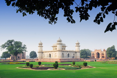 2-daagse Agra-tour met Fatehpur per supersnelle trein vanuit DelhiTour zonder hotelaccommodatie