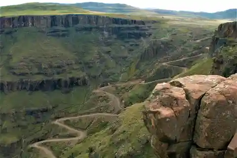 Lesotho: Dagsutflykt till Sani Pass med bybesök och lunch