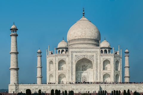 Delhi to Agra, Jaipur and Udaipur - 6 Days Guided Tour Tour with 4 Star Hotel Accommodation