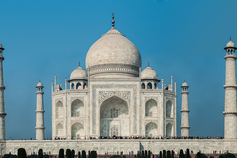 Delhi to Agra, Jaipur and Udaipur - 6 Days Guided Tour Tour with 4 Star Hotel Accommodation