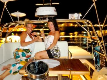Korčula: Island Yacht Cruise with Wine Tasting and Dinner