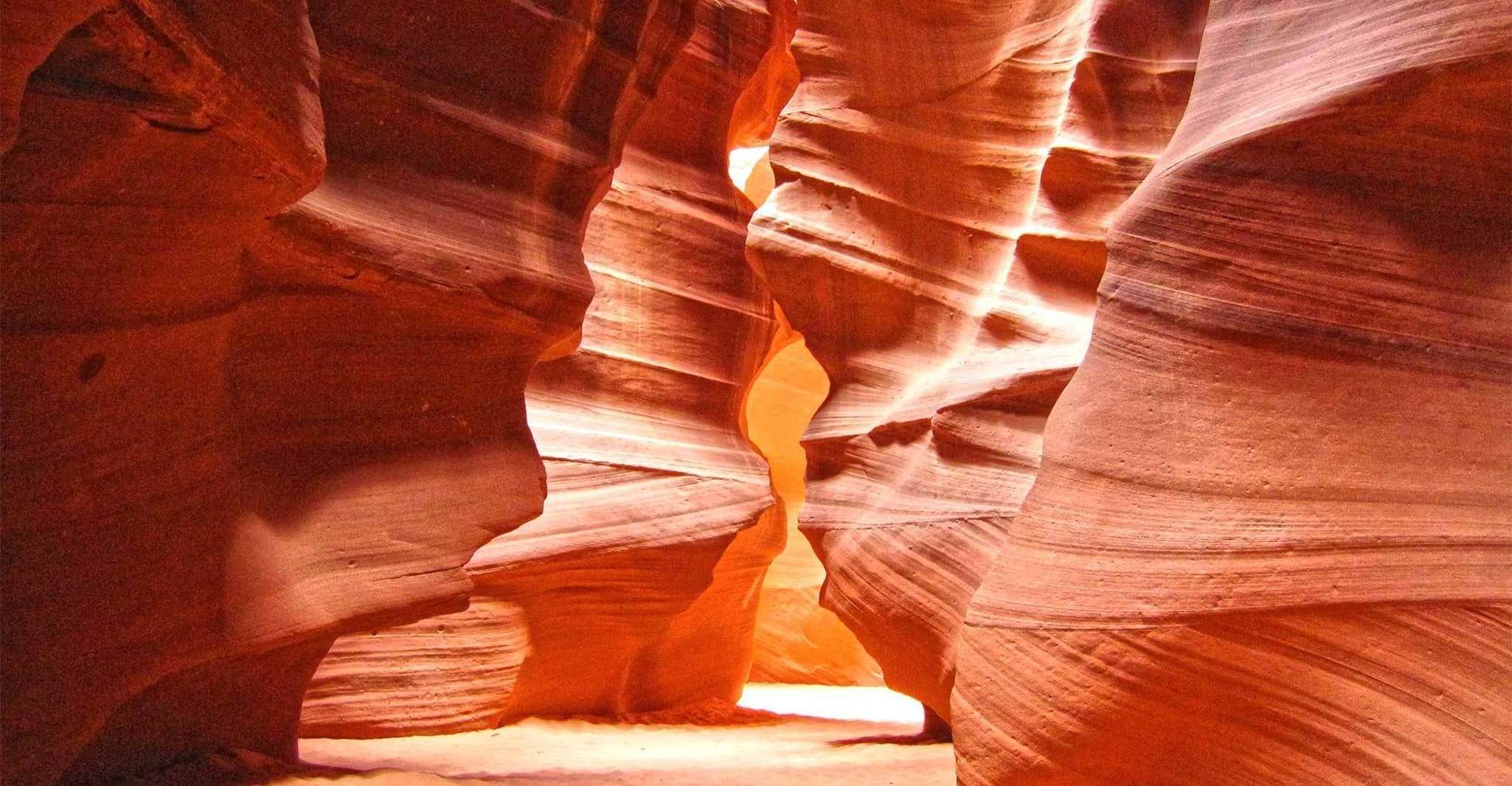 Page, Upper Antelope Canyon Tour with Navajo Guide - Hizvo