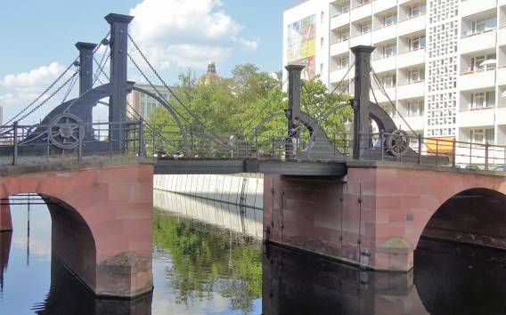 Berlin: Stadt der Brücken Selbstgeführter Rundgang