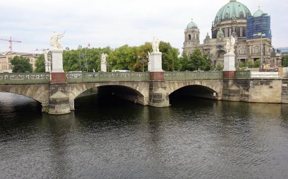 Berlin: Stadt der Brücken Selbstgeführter Rundgang