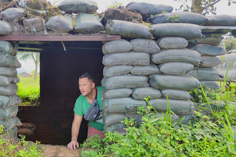 De Hue: excursão DMZ privada de meio dia com túneis Vinh Moc