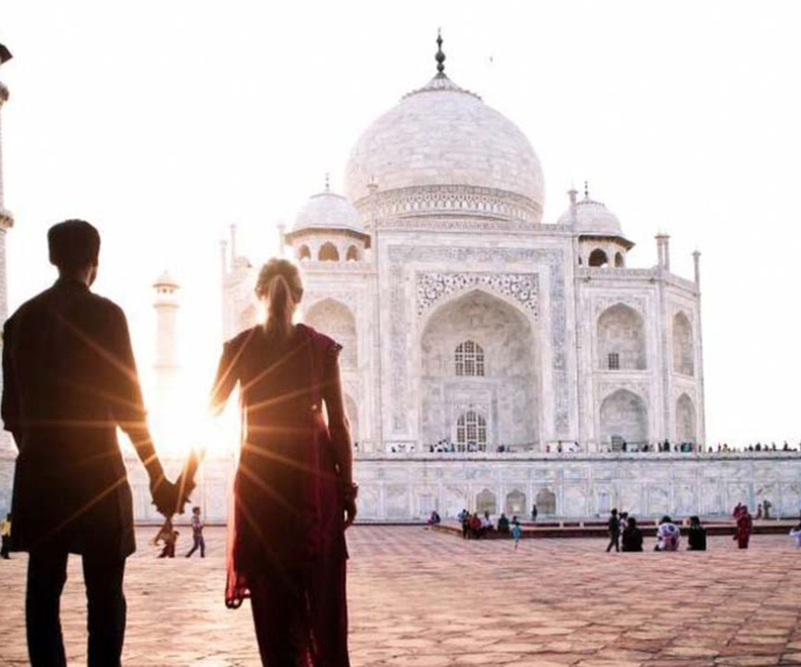 Agra: Taj Mahal Skip-the-Line Entry Ticket