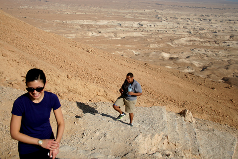 Desde Tel Aviv: Excursión a Masada al Amanecer, Ein Gedi y Mar MuertoDesde Tel Aviv: Masada al amanecer, Ein Gedi y recorrido por el Mar Muerto