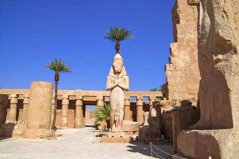 Cairo: Excursão noturna para Luxor saindo do Cairo em trem VIPTour guiado incluindo traslados, guia de turismo, refeições e entradas