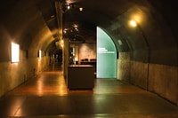 Caen, entrada al Museo Memorial - Hizvo