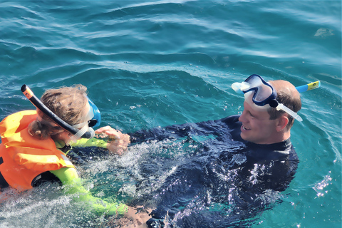 De Sesimbra: Exclusivo!!! Passeio de barco com snorkel e scooter no marDe Sesimbra: Novidade! Experiência de mergulho com scooter no mar