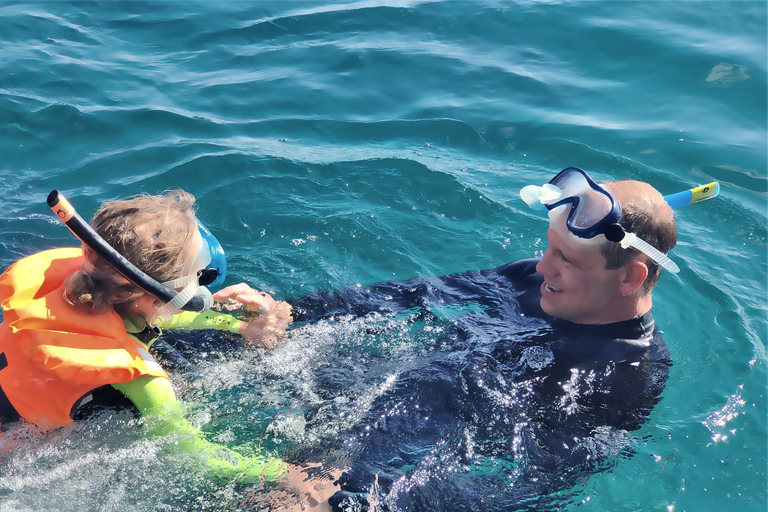 De Sesimbra: Exclusivo!!! Passeio de barco com snorkel e scooter no marDe Sesimbra: Novidade! Experiência de mergulho com scooter no mar