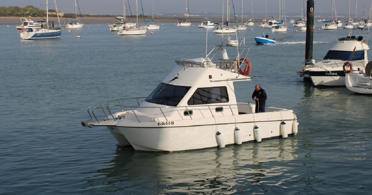 Cádiz Alquiler de Catamarán Privado de 2 Horas con Capitán Personal