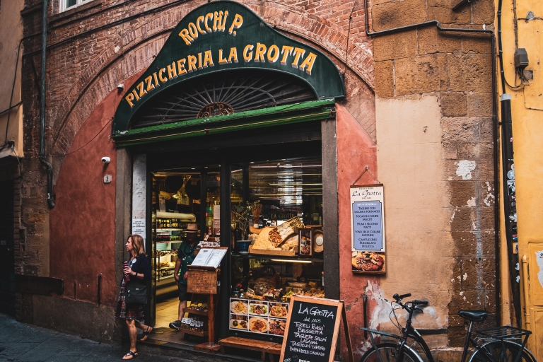 Highlights of Lucca - Visite guidée en petit groupeVisite privée en anglais