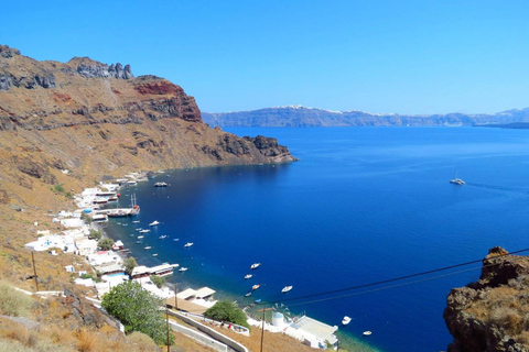 Santorin: Private Segelyacht-Kreuzfahrt mit Mahlzeit und SchwimmenGanztägige Segelyacht-Kreuzfahrt