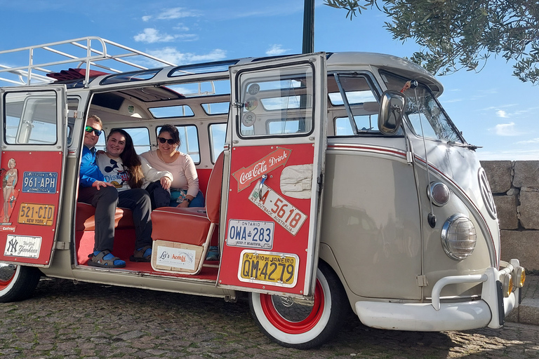 Porto: Private Sightseeing Tour by VW Kombi (2–8 People) Porto: Exclusive Sightseeing Tour- VW Kombi (2 to 8 people)