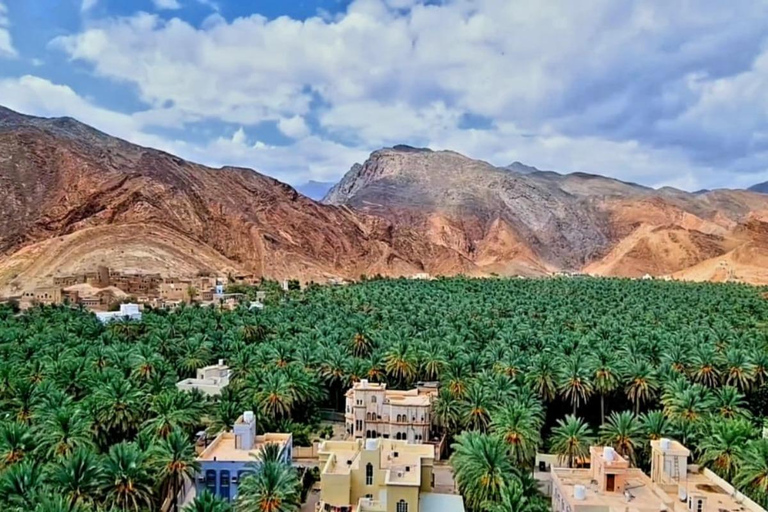 Muscat: Green Mountain with Castle, Fossil & Villages Tour