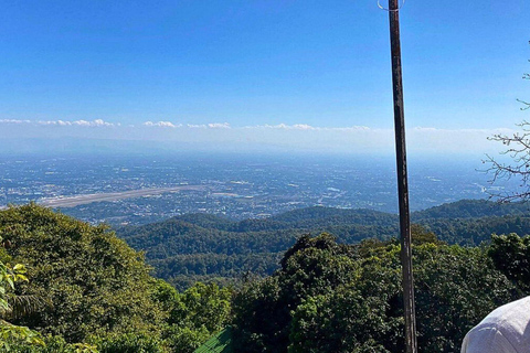 Visite du Doi Suthep et du temple Wat Pha Lat en soirée