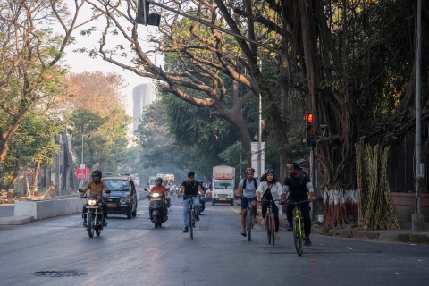 Mumbai: Morning Marine Drive Fietstocht met ontbijtEarly Morning Mumbai Bicycle Public Tour
