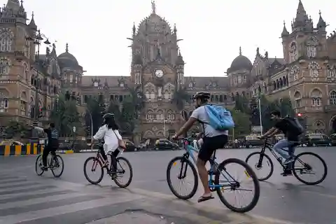 Passeio de bicicleta em Mumbai