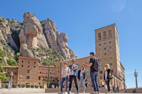 Barcelona: Montserrat, Girona, and Sitges Guided Day Trip