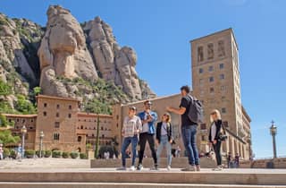 Barcelona: Montserrat, Girona & Costa Brava Geführte Tagestour