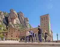 Barcelona, Montserrat, Girona & Costa Brava Guided Day Trip - Housity