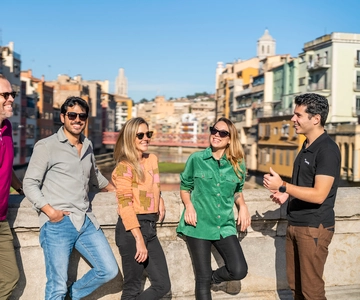 Barcelona: Montserrat, Girona & Costa Brava Guided Day Trip