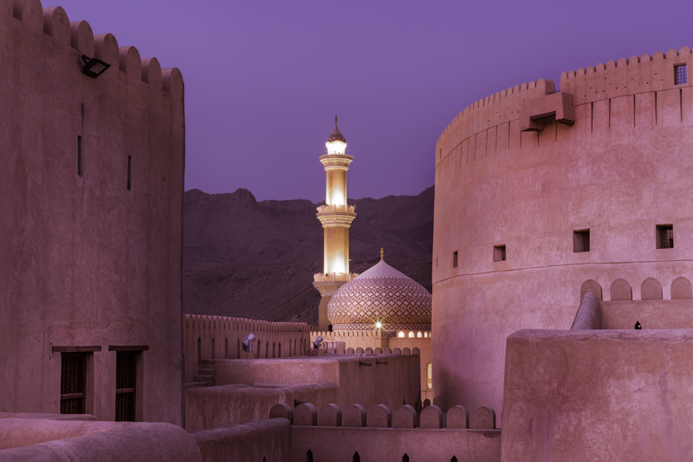 From Muscat: Nizwa Guided Tour with Optional Overnight Stay Nizwa Evening Tour with Overnight Stay
