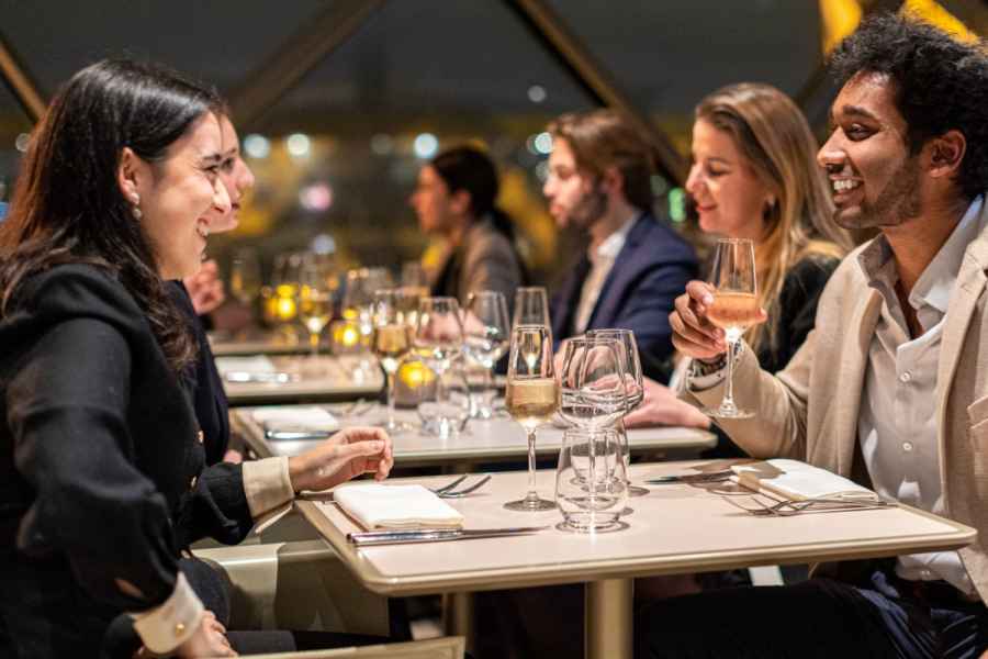 Paris: Raffiniertes Abendessen in der Madame Brasserie am Eiffelturm