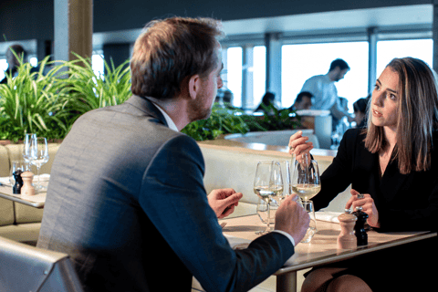 Paris, Paris: Eiffeltornets Madame Brasserie Middag med dryckGrande Dame Meny med dryck med utsikt över Seine