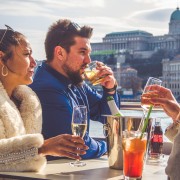 Budapest: Sunset Cruise with 3 Cocktails Winter Edition