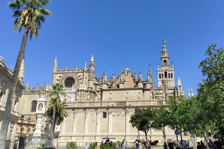 Seville walking tour (small groups) with breakfast Seville walking afternoon tour (small groups) Spanish