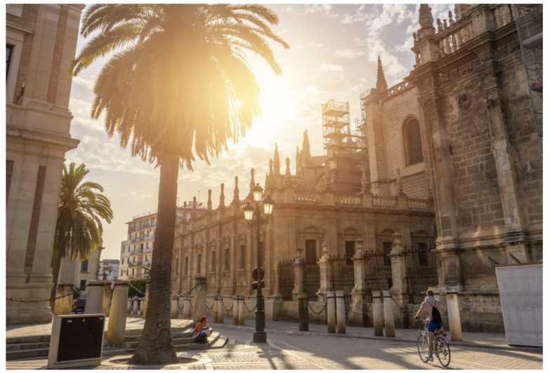 Seville: Guided Walking Tour with Optional Breakfast