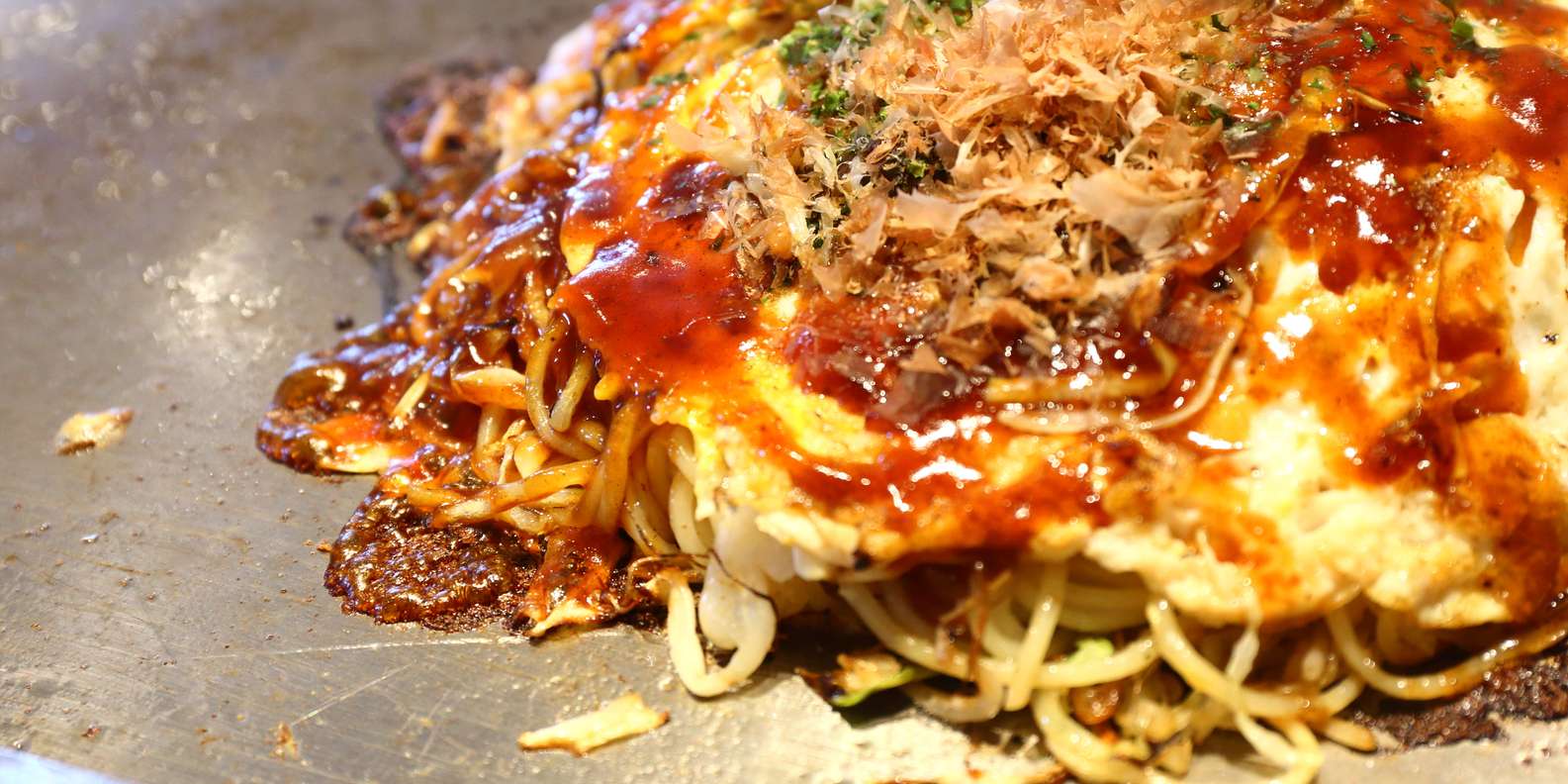 Osaka/Kyoto: Hiroshima Miyajima Bus Tour & Shinkansen Ticket