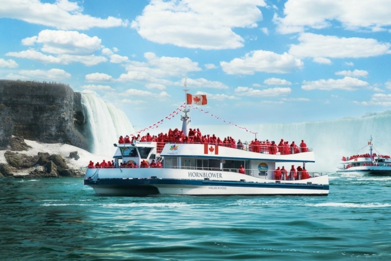 Z Toronto: Niagara Falls Tour z rejsem łodziąWycieczka do Niagara Falls z lunchem