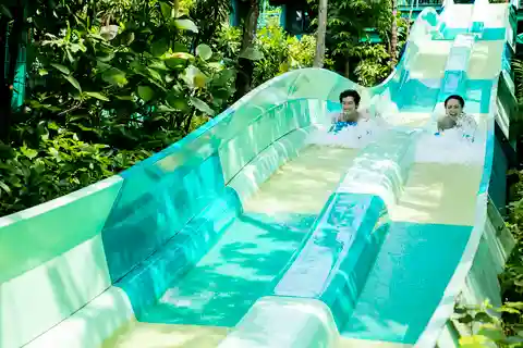 Adventure Cove Waterpark Entrance Ticket