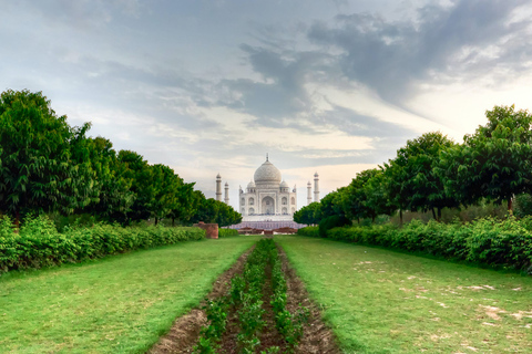 Excursão noturna de 2 dias a Agra com caminhada pela cidade velhaTour com acomodação em hotel 4 estrelas