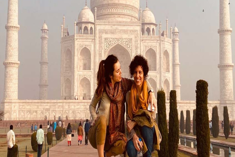 Da Delhi: Tour privato di Agra con ingresso veloce al Taj mahal